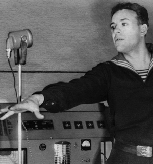 Петр Шелохонов выступает по радио во время службы на Балтийском флоте, 1949-1954 гг.